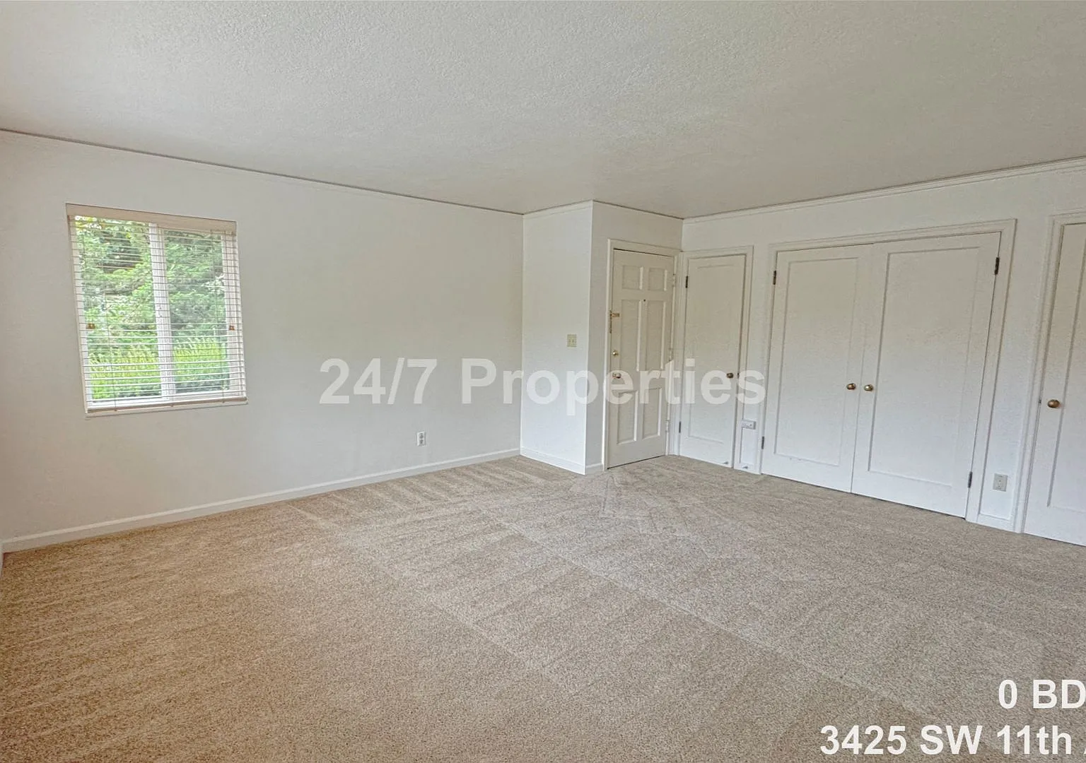 Cozy & Spacious Studio - Near OHSU and Marquam Park! — Photo 1