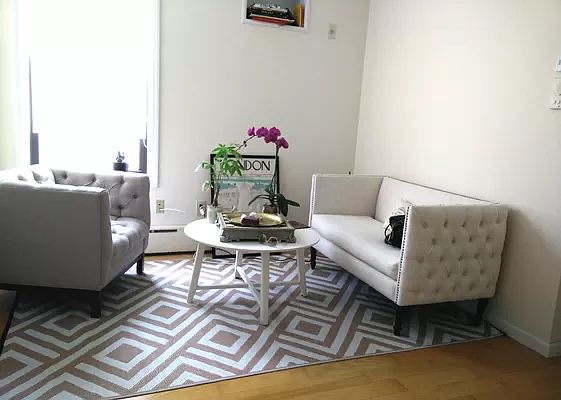 5th image of 567 39th St APT 3A