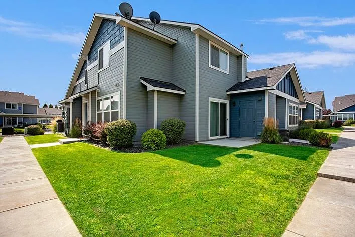Beautifully Landscaped Grounds