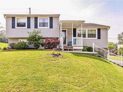 1941 Ivanhoe Dr, North Huntingdon, PA, 15642