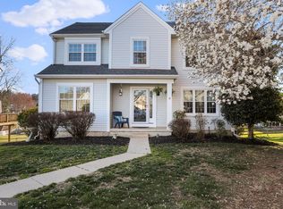8 Grosvenor Ct, Reisterstown, MD 21136