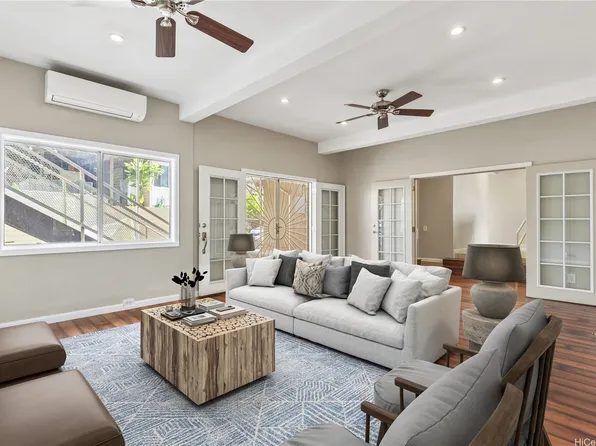 99-670 Aliipoe Dr, Aiea, HI 96701