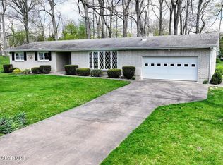 161 Oak Ln, Everett, PA 15537