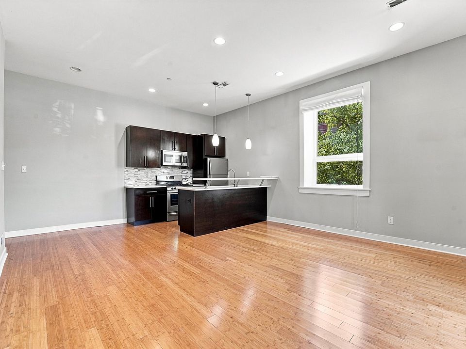 1st image of 655 N 16th St APT 1