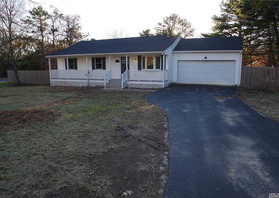 1st image of 18 Heather Ct