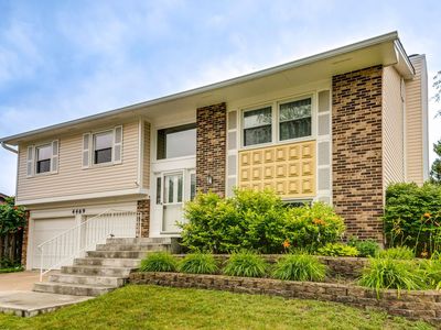 4469 Huntington Blvd, Hoffman Estates, IL, 60192