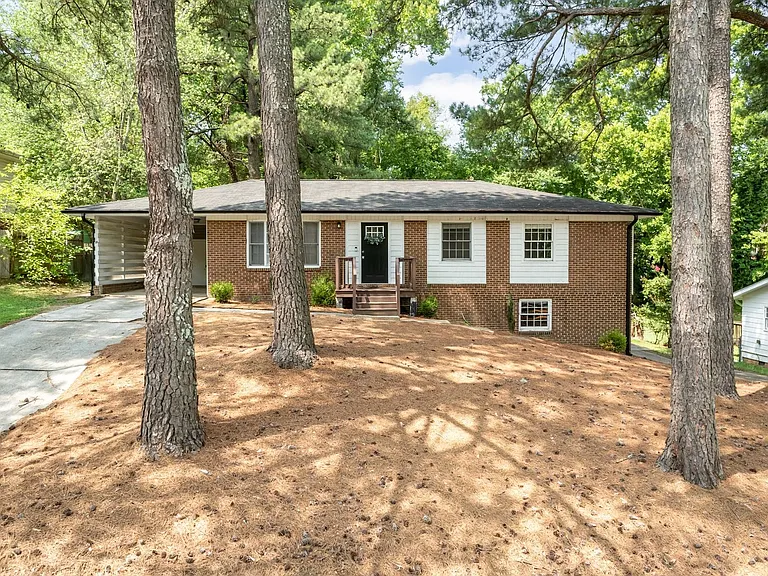 2212 Foxtrot Rd — Photo 5