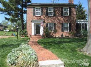 11 Kings Lynn, Saint Louis, MO 63132