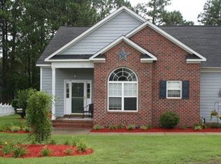 716 Dalmore Dr, Fayetteville, NC 28311