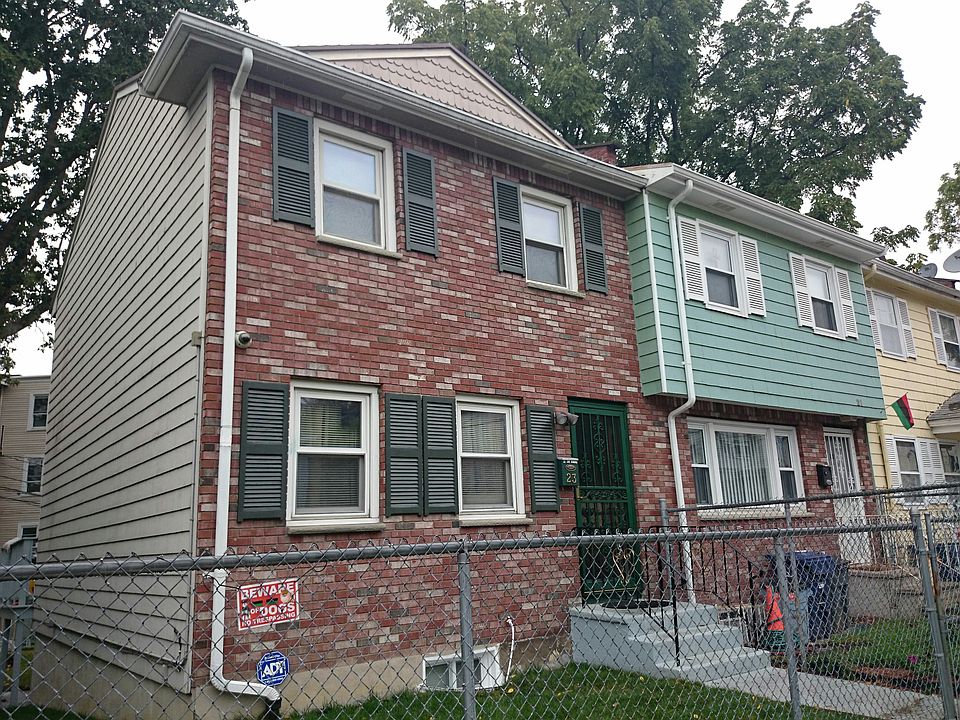 2nd image of 23 Jacob St
