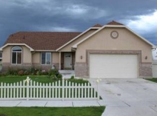 1152 W 2275 S, Syracuse, UT 84075
