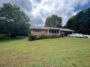 44 Colleen Karen Rd SW, Cartersville, GA 30120