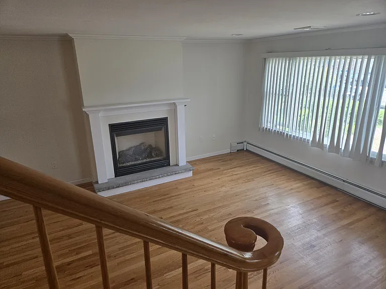26 Columbus Dr #A — Photo 2