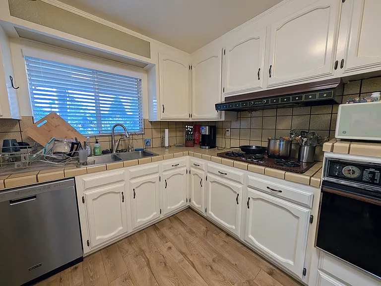 4453 Ranchero Dr — Photo 13