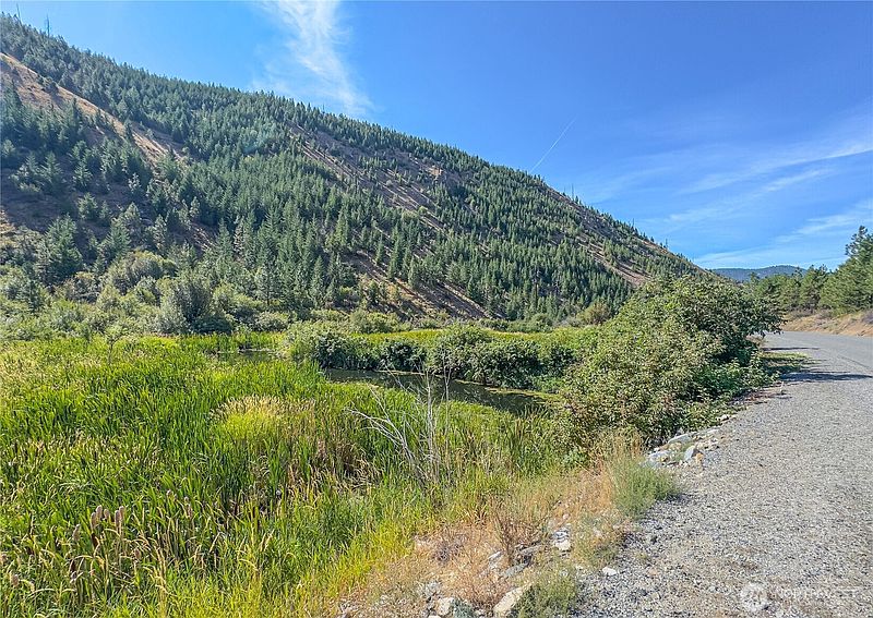 2nd image of 10558 Mud Creek Road