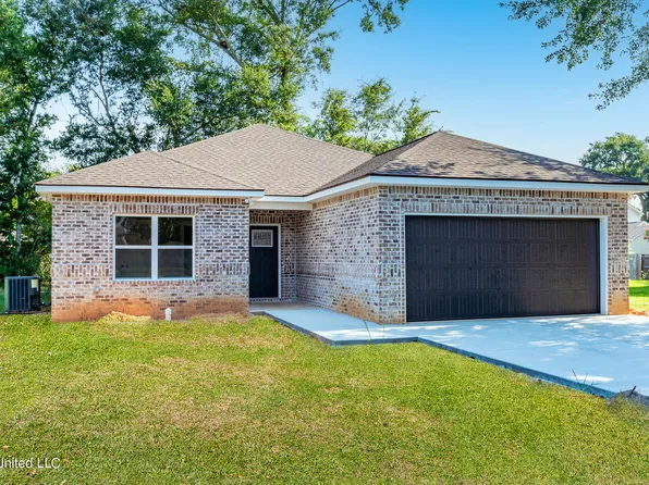 4008 Southern Oaks Cir, Gulfport, MS 39507