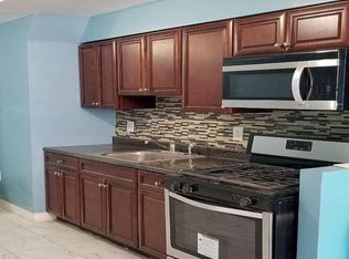 2755 Bronxwood Ave, Bronx, NY 10469