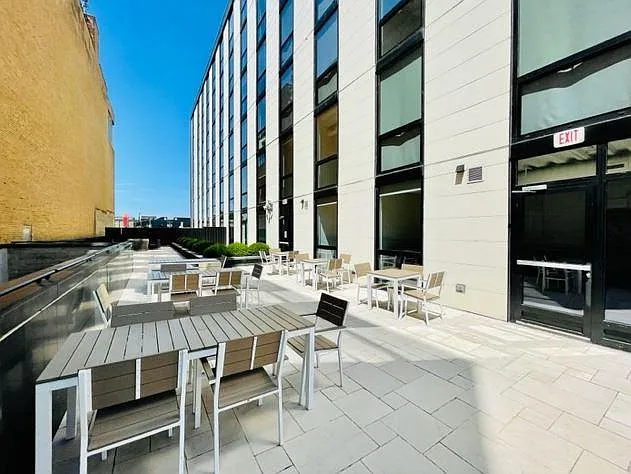 Arcade Residences — Photo 18