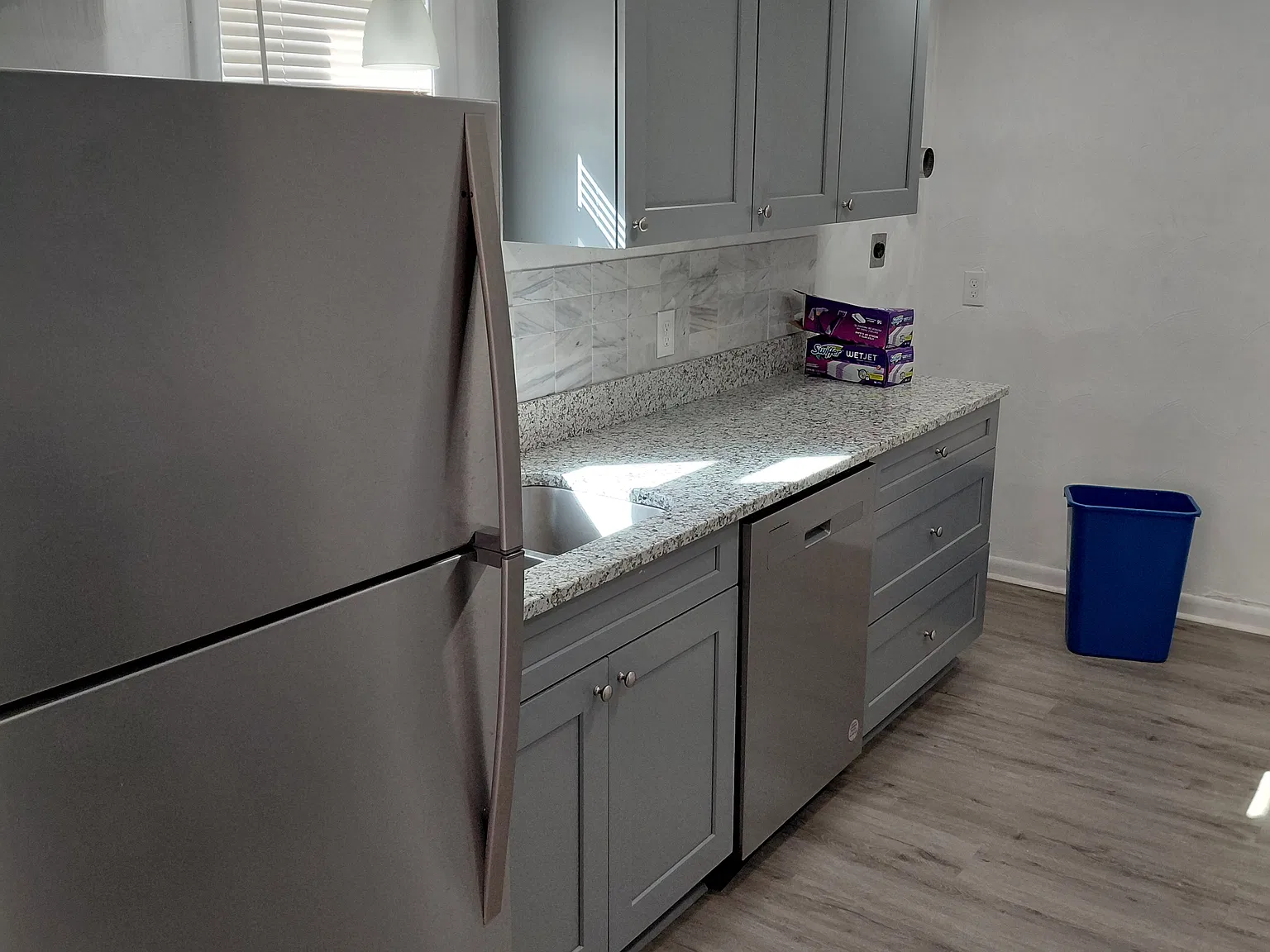 2 bed, 801 sqft, $1,300 — Photo 4