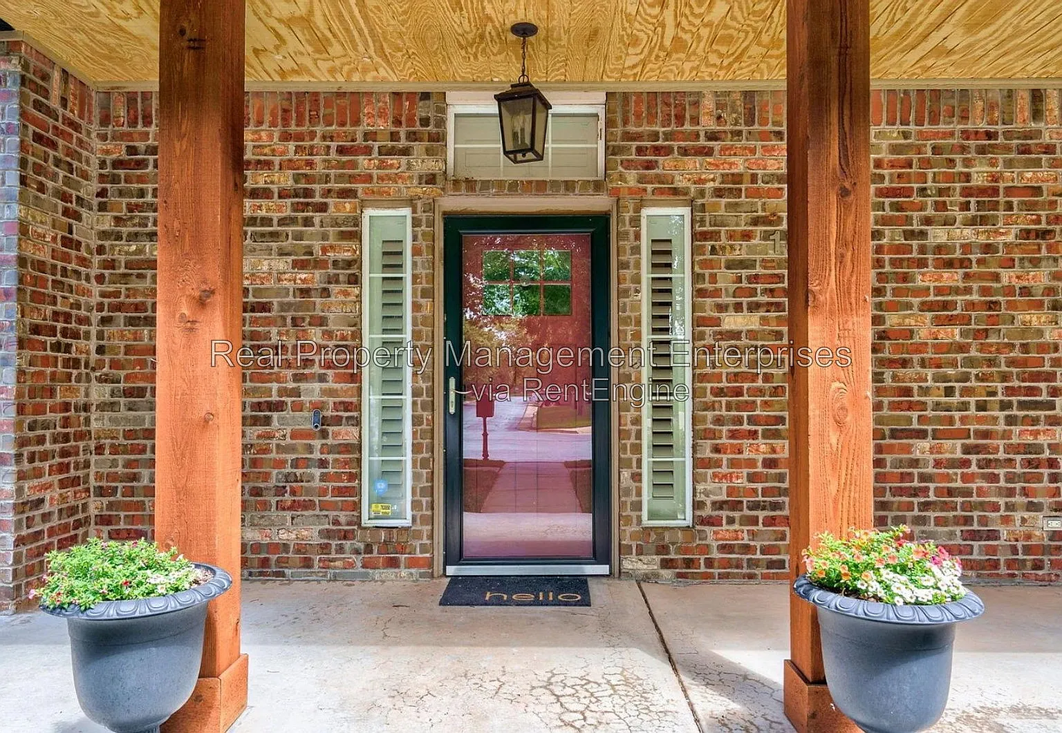 6 bed, 5.0 bath, 4102 sqft, $4,500 — Photo 3
