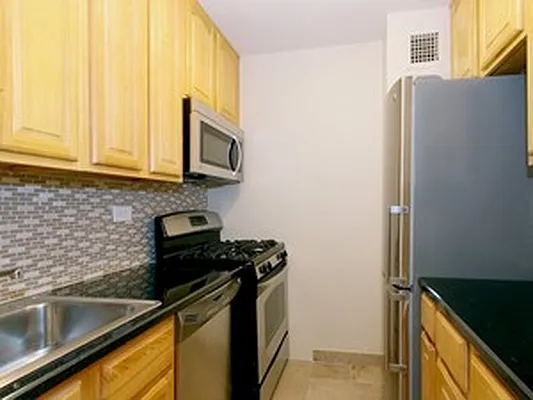 Sold by Corcoran | media 15