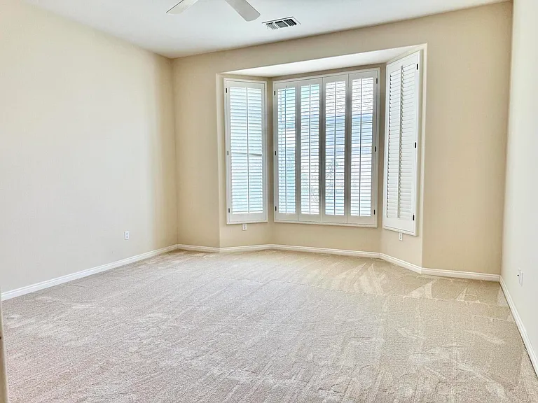 78768 Yellen Dr — Photo 9