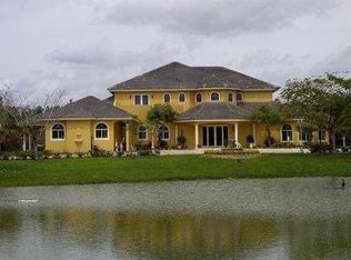 13911 Old Sheridan St, Southwest Ranches, FL 33330