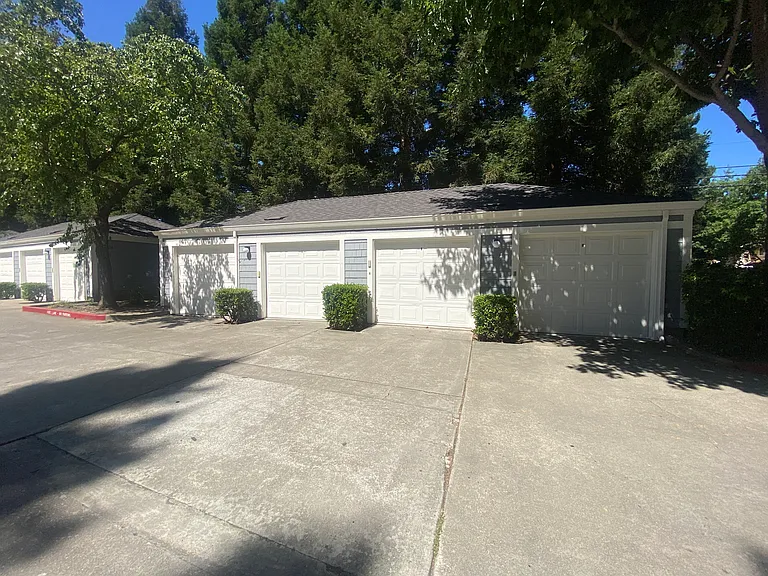 2598 Oak Rd #188 — Photo 12