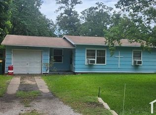 1011 Linden St, La Marque, TX 77568