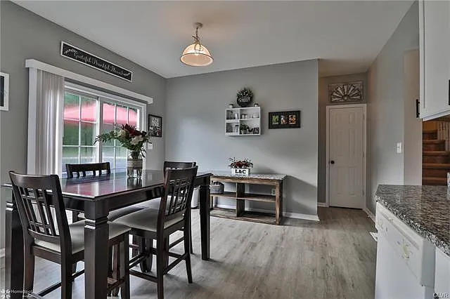 5170 Spring Ridge Dr E — Photo 17