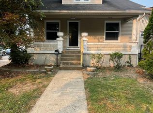 1238 Keswick Blvd, Louisville, KY 40217