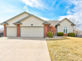 2019 E Quail Hollow St, Derby, KS 67037