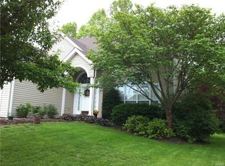 16211 Port Of Nantucket Dr, Grover, MO