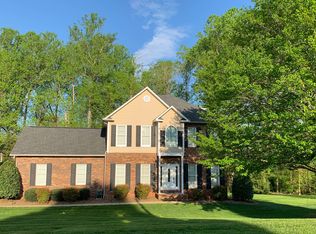 2591 Chandy St, Newton, NC 28658