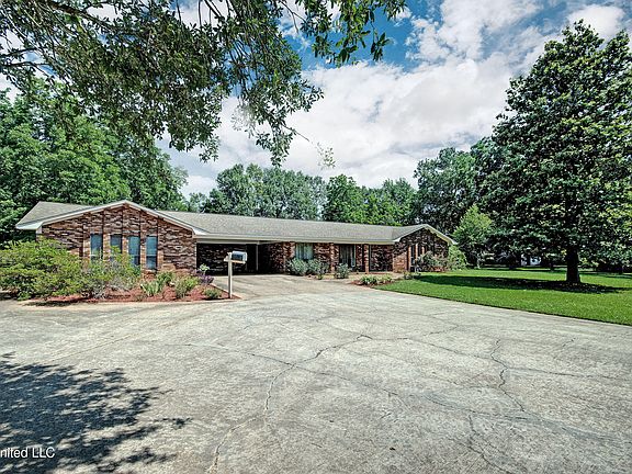 2nd image of 1302 Highway 16 W