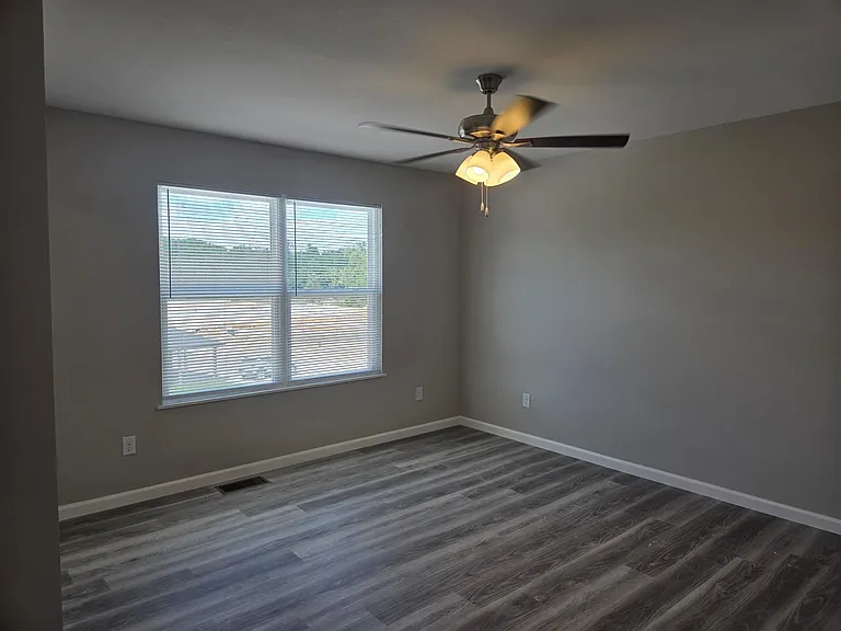 Willow Grove Apartments — Photo 53