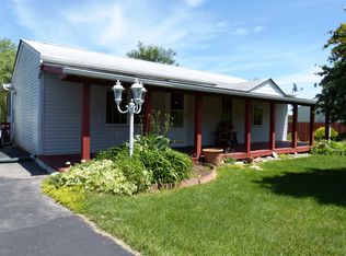 303 Pine Valley Dr, Felton, PA 17322