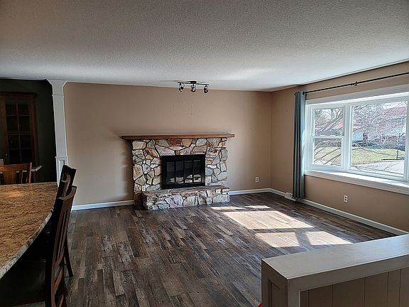 Living room with fireplace