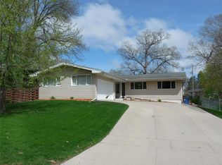 2350 Brookland Dr NE, Cedar Rapids, IA 52402