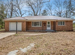 5740 Pine Ln, Ypsilanti, MI 48197
