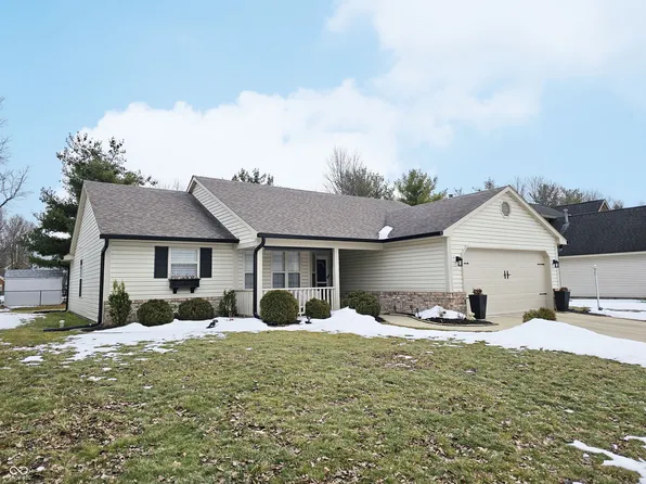 5747 Spring Oaks Way, Indianapolis, IN 46237