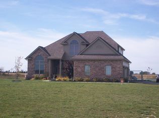 2515 N Raab Rd, Swanton, OH 43558