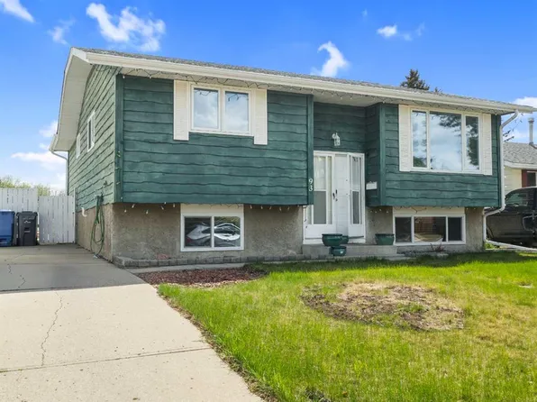 93 N Crawford St, Red Deer, AB T4P 2G4