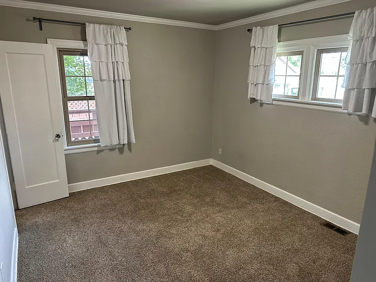 1523 S Perry St — Photo 22