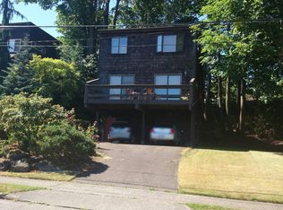 3375 W Commodore Way, Seattle, WA 98199