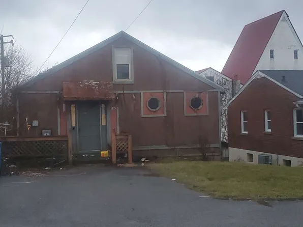 342 E Walnut St, Danville, KY 40422
