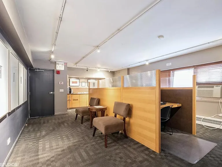 4970 N Marine Dr #1023 — Photo 12