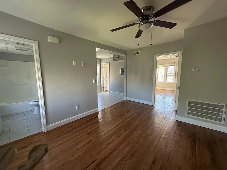 70 Plain St #72 — Photo 2