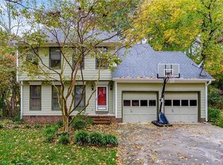 5103 Candlewick Rd, Greensboro, NC 27455