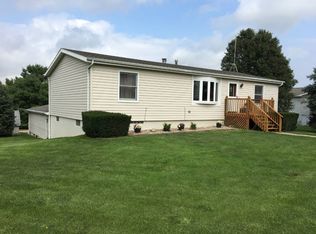 219 Terrie Rd, Aurora, NE 68818